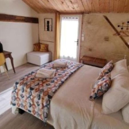 L'Esprit Du 24 Bed and Breakfast Rouffignac-de-Sigoules Εξωτερικό φωτογραφία