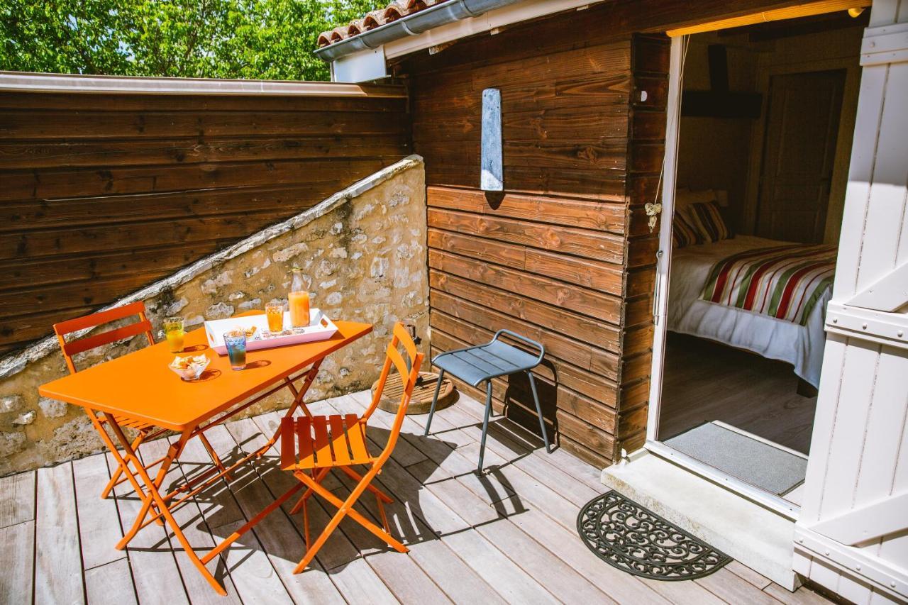 L'Esprit Du 24 Bed and Breakfast Rouffignac-de-Sigoules Εξωτερικό φωτογραφία