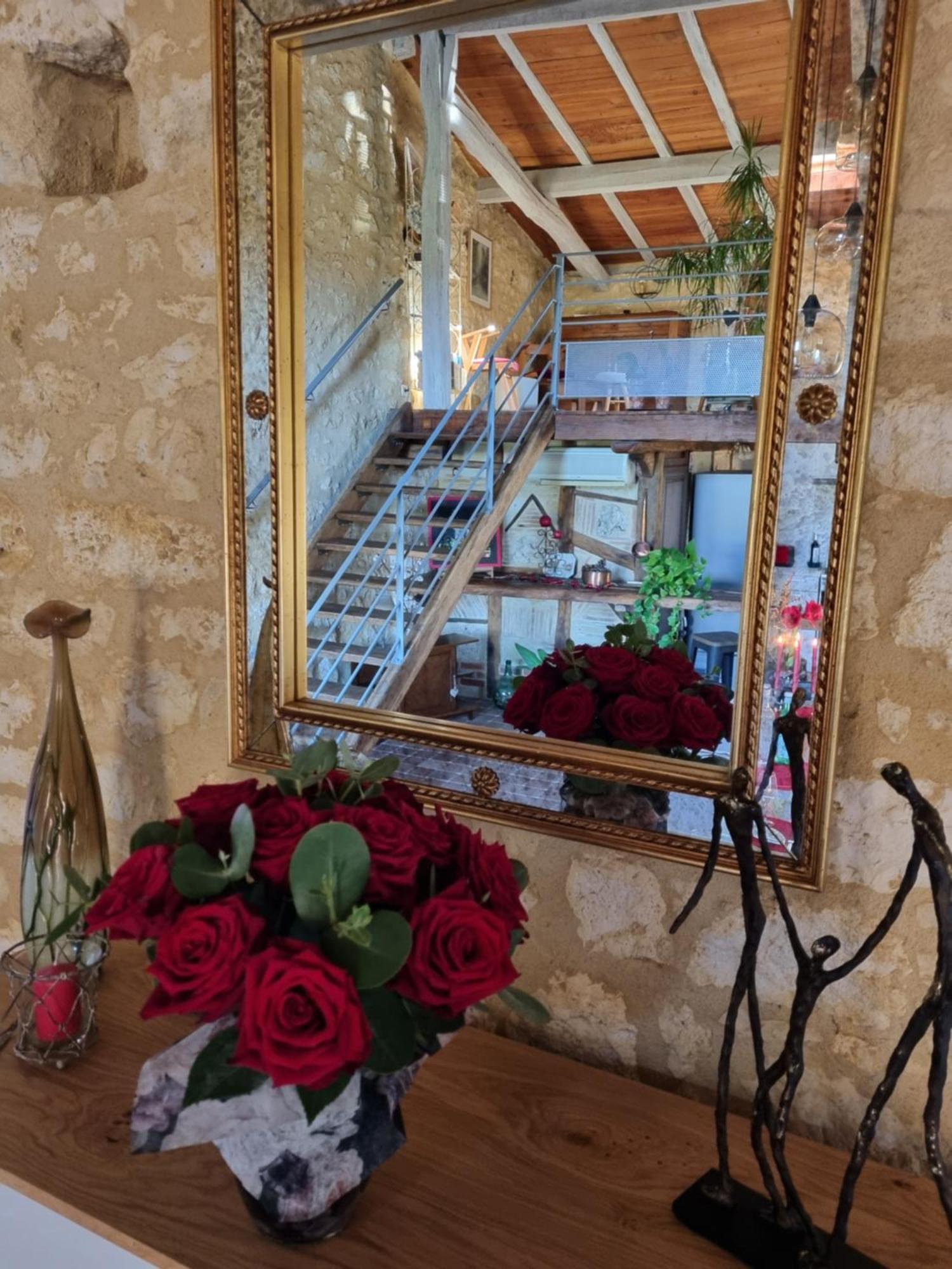 L'Esprit Du 24 Bed and Breakfast Rouffignac-de-Sigoules Εξωτερικό φωτογραφία